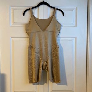 Flexees by Maidenform Shaper